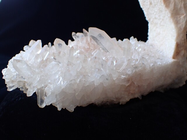 MG0557 【限定価格】 マニカラン産 ヒマラヤ水晶 クラスター