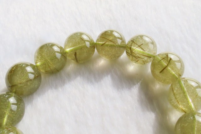 RE0283　【稀少色】　グリーンルチルクォーツ　１５ｍｍ　ブレスレット