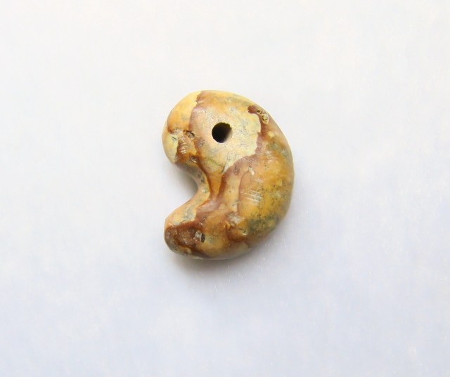 HG0012 【希少】 新潟県糸魚川産 姫川薬石 勾玉