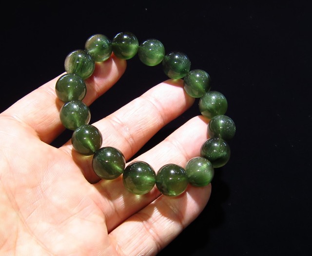 AB1367 【稀少】 アクチノライトインクォーツSA 13mm