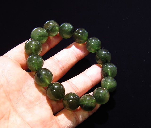 AB1368 【稀少】 アクチノライトインクォーツSA 15mm～15