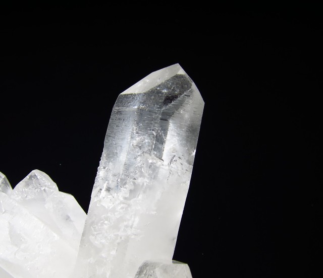 トライゴーニッククォーツ