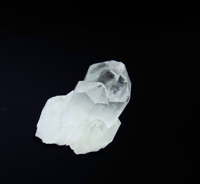 トライゴーニッククォーツ