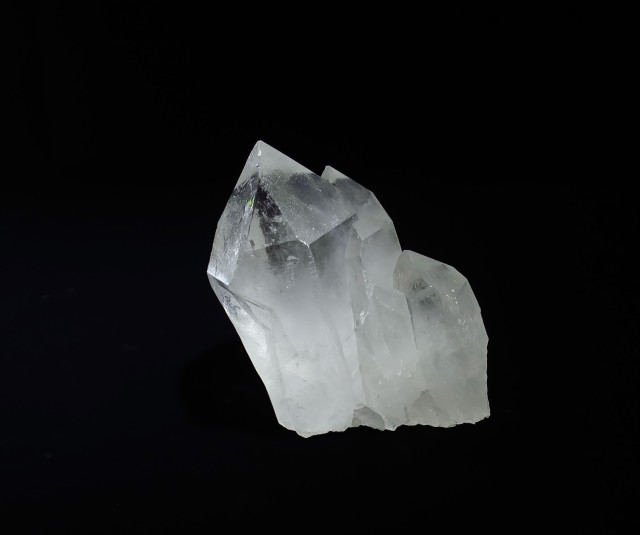 トライゴーニッククォーツ