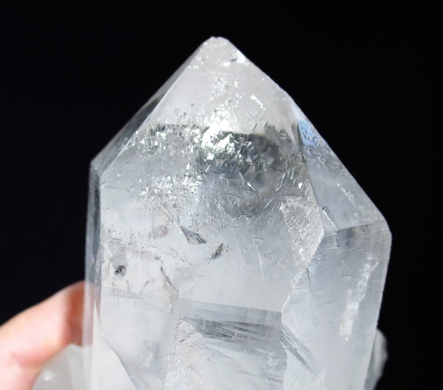 トライゴーニッククォーツ