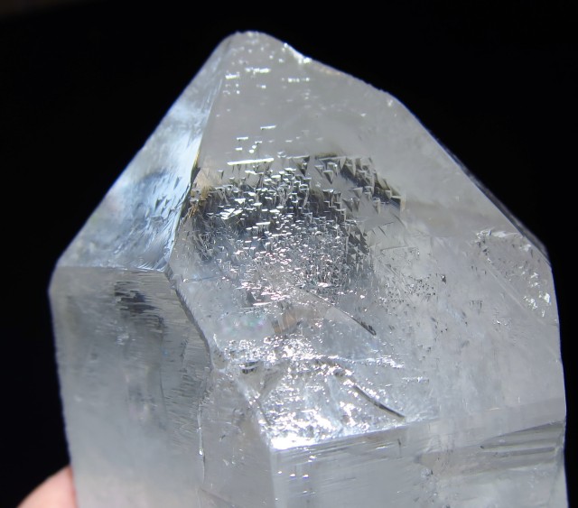 トライゴーニッククォーツ