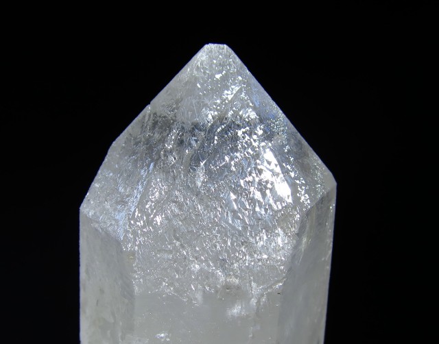 トライゴーニッククォーツ