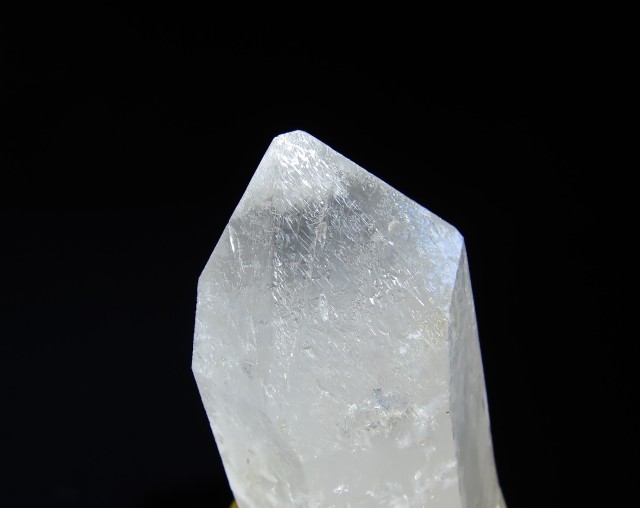 トライゴーニッククォーツ