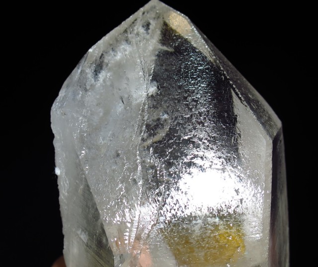 トライゴーニッククォーツ