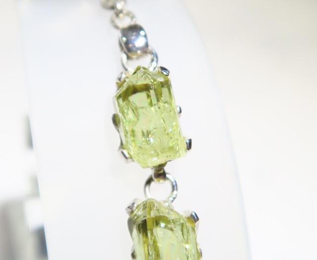 スターボーン　ジュエリー　グリーンアパタイト