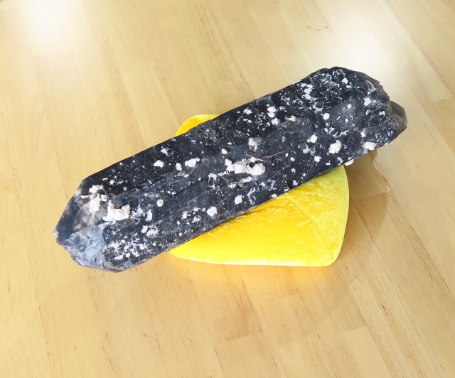 ブラジル産　モリオン