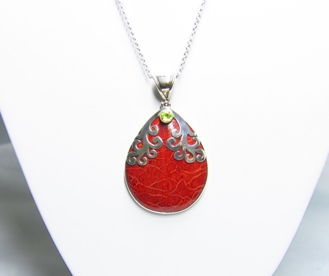 赤珊瑚ネックレス インドネシア産 KE0033 【限定入荷】 インドネシア産 赤珊瑚 ペンダントトップ