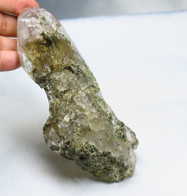ヒマラヤ水晶　グリーンターラ