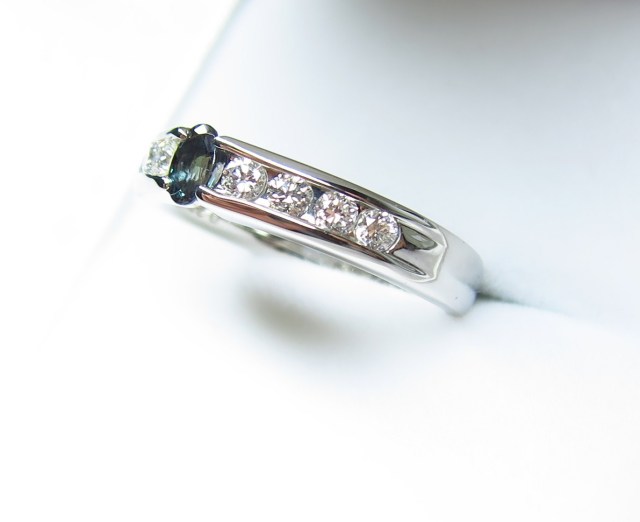 アレキサンドライト