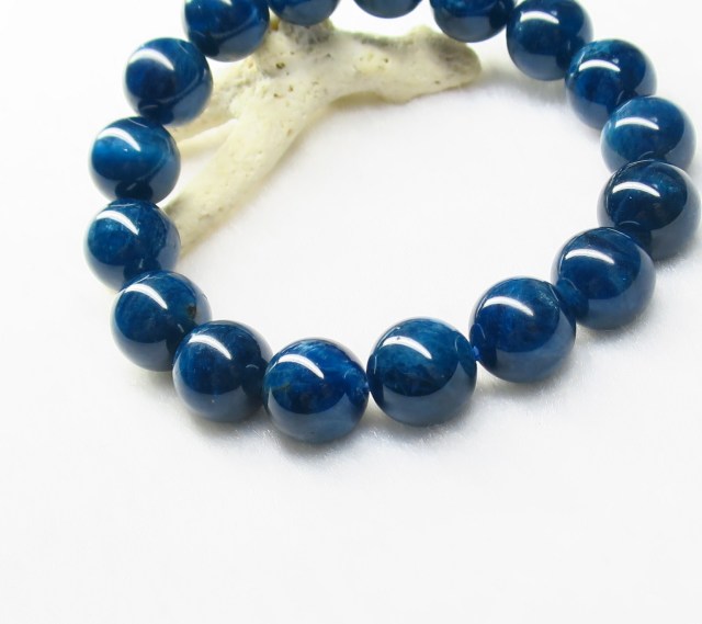 ブルーアパタイト