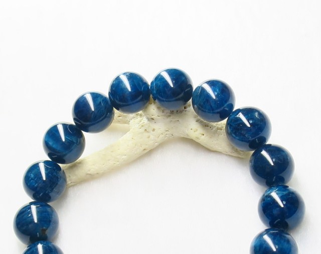 ブルーアパタイト