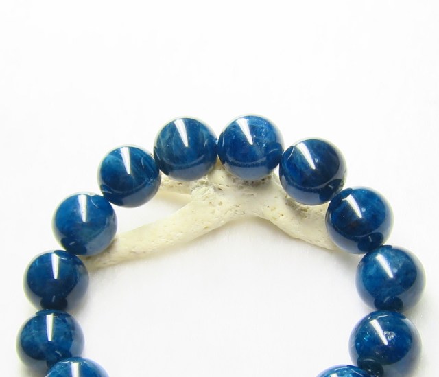 ブルーアパタイト