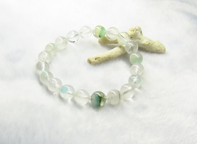 アホイトインクォーツ